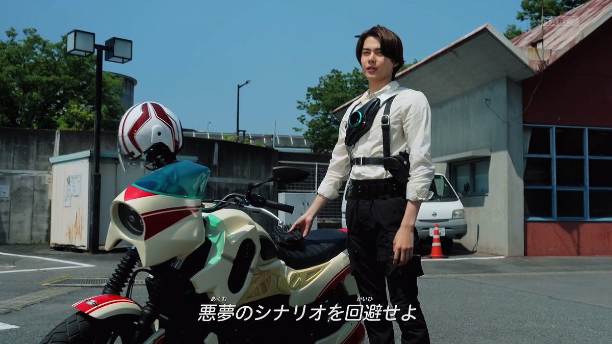 仮面ライダーゼッツ 万津漠からコードNo.7と改名しながら 現実の仮面
