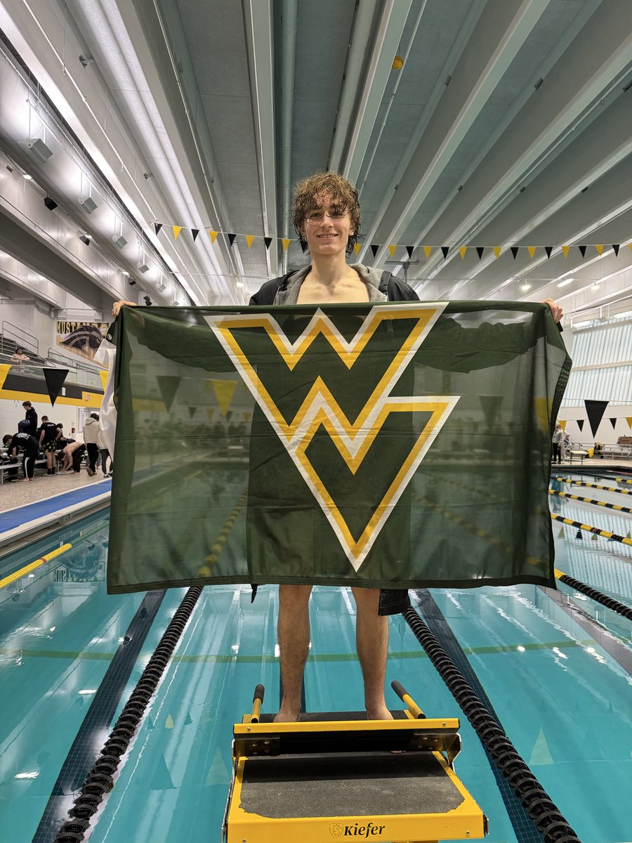2nd place and state qualifying in diving for Logan to start our Sectional meet! <a href="/athleticswvhs/">Waubonsie Athletics</a> <a href="/WaubonsieValley/">Waubonsie Valley HS</a> <a href="/WVHSStipp/">Principal-Jason Stipp</a>
