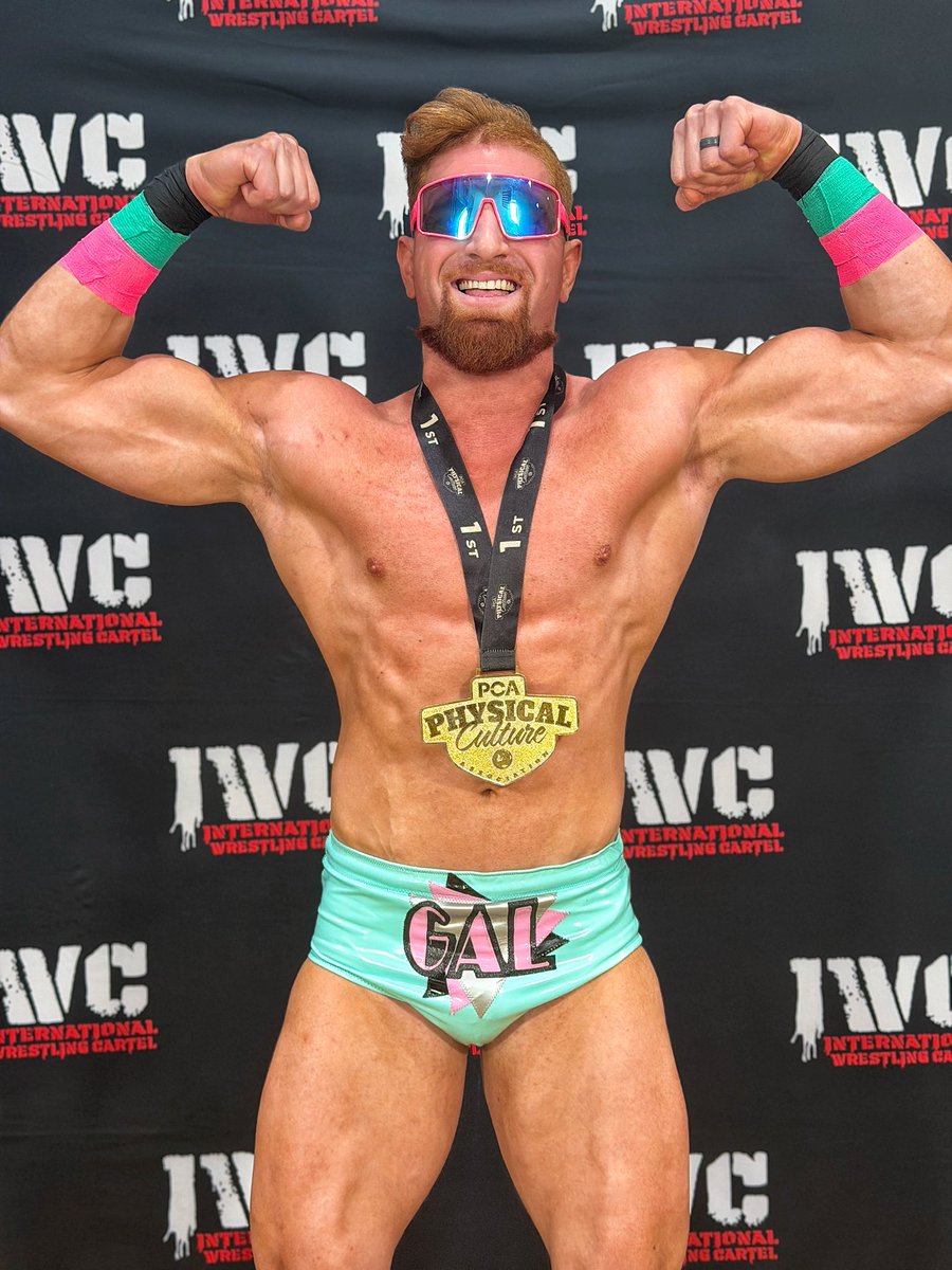 justgal_'s tweet image. Surprise!😎💪🏼 #ItsGal @IWCwrestling