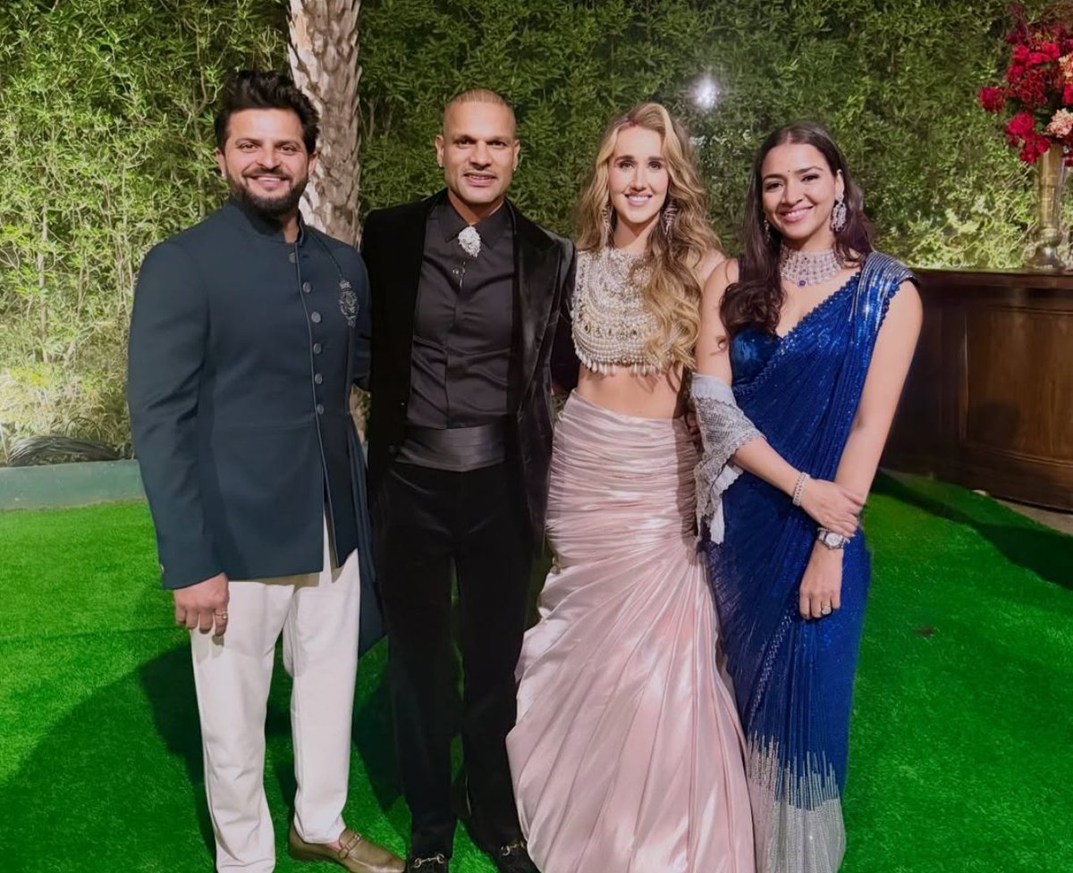 Suresh Raina and his wife attend shikhar Dhawan wedding 💍 
#shikhardhawan