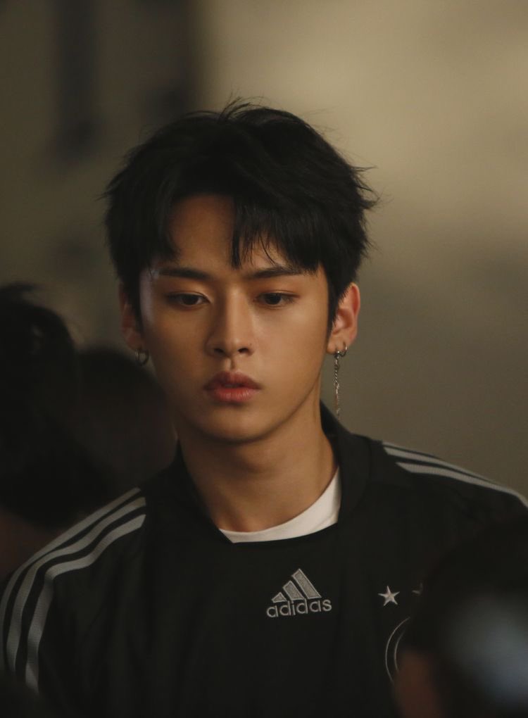 sso_ILskz's tweet image. 뭐야 미친 일드 남주처럼 생김