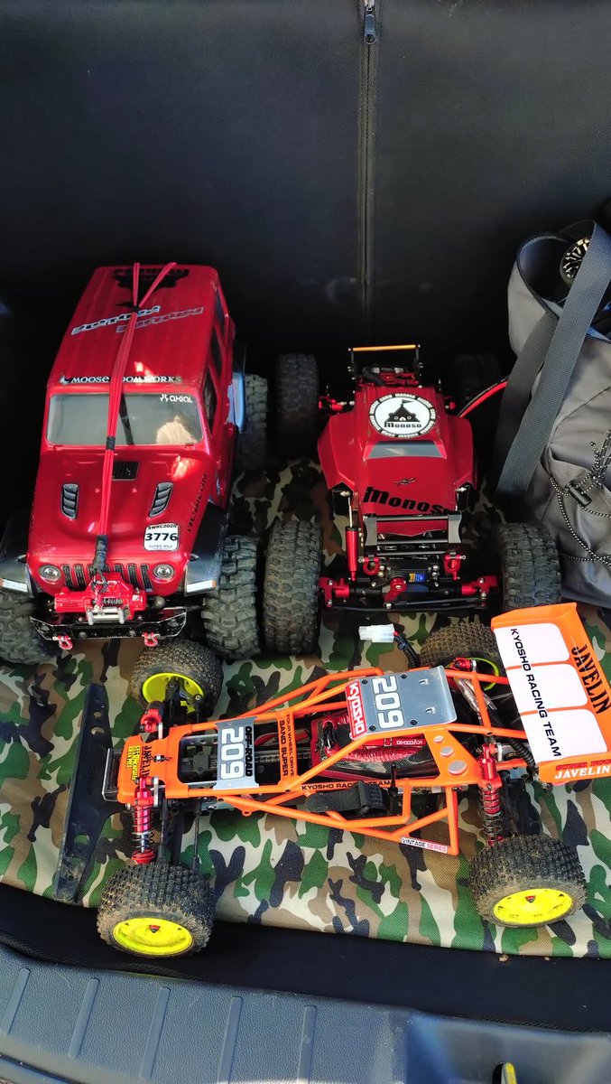 RYOTA2138's tweet image. 天気が良いので 
#SWRC @wildoffroadRC に
出撃じゃよ〜♪