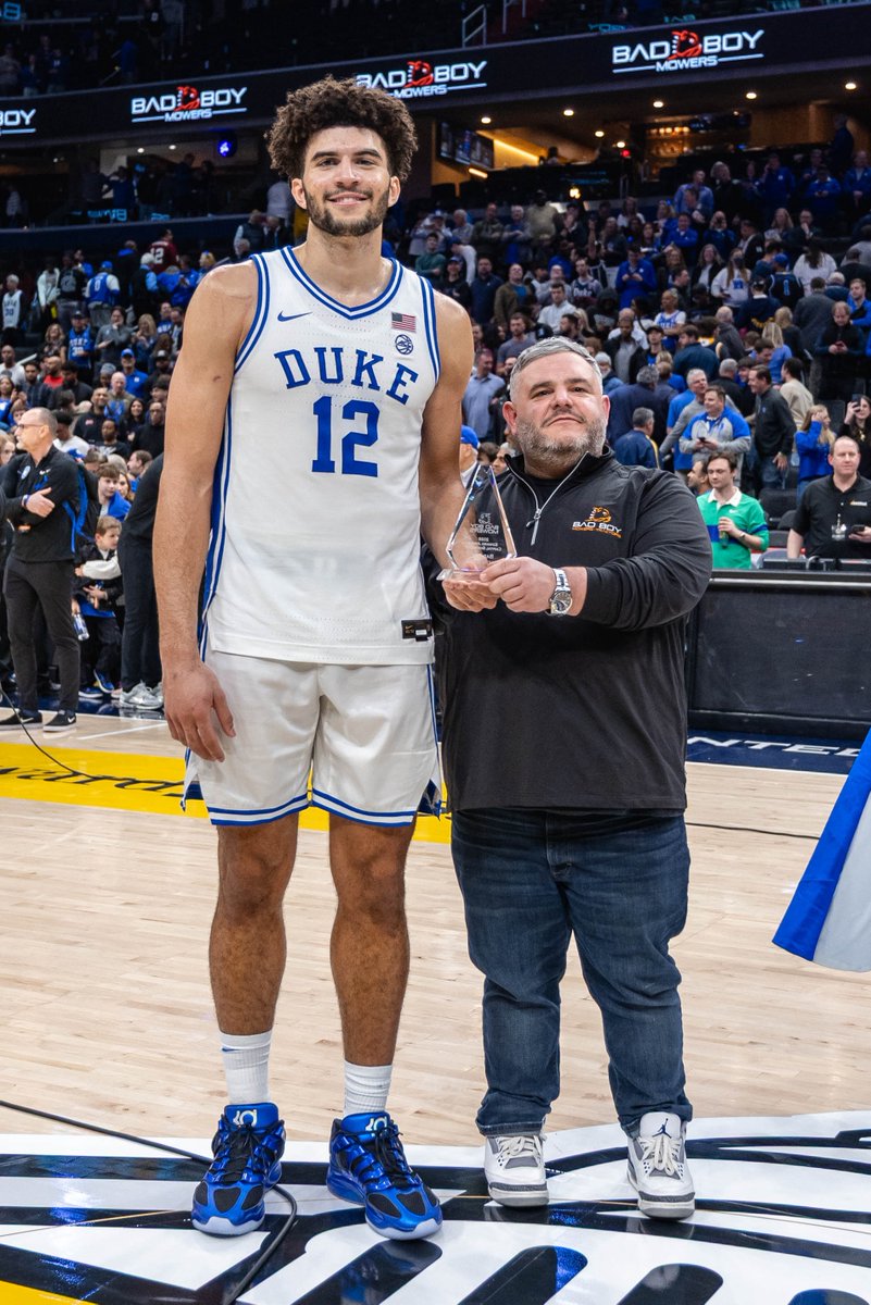 Bad Boy of the Game + best player in America

18 points
10 boards
7 dimes (matched career high)
2 blocks
6-10 FG
