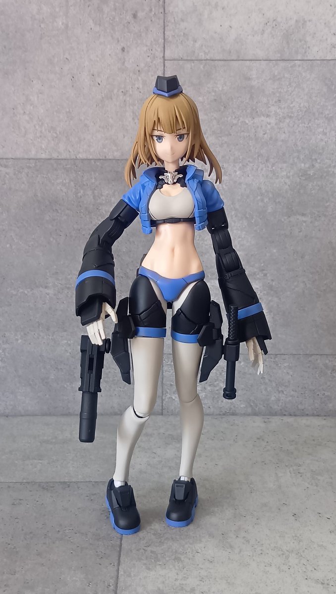 jerky001's tweet photo. 【オペレーター・インフィ】
「船団」によって回収された、ヒューマノイド型アノマリー。人間と同等の知性・感情・自律性を有し、技術系統も開発経緯も不明、唯一“SISTER”の刻印のみが確認されている。本人曰く「ゲートを通じてこの世界に飛ばされて来た」との事。
#第3回30MS選抜オーディション https://t.co/ooEDMPf6rw