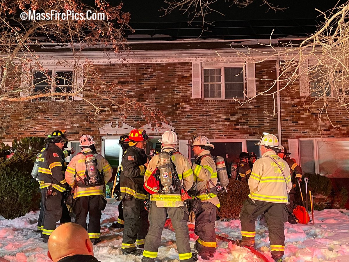 2nd Alarm East Bridgewater Ma. 8 Andrew Road on Saturday Night at 19:04hrs 2/21/26. (2)