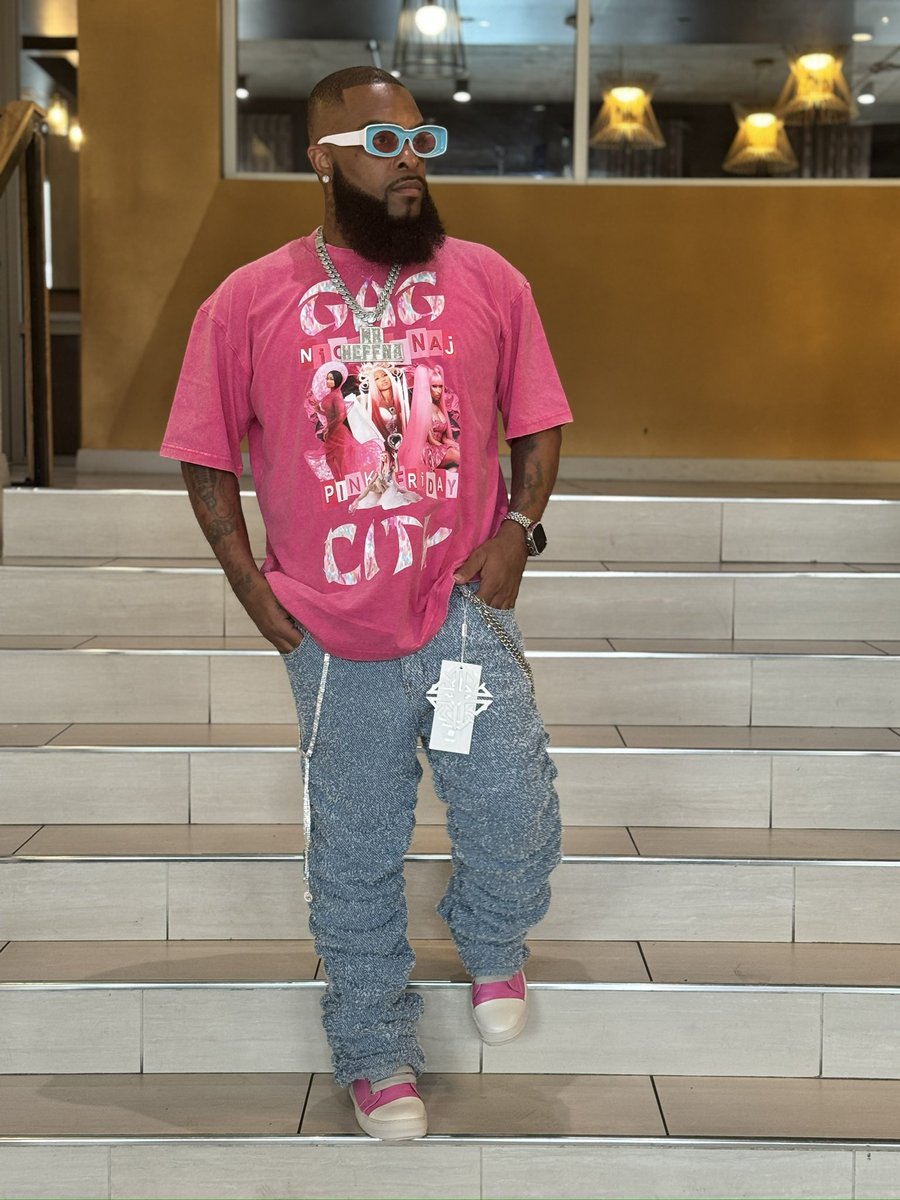 ken_heffner's tweet image. #notabot 🦄 #barb 🏌🏾‍♂️#soldoutonika 📍#gagcityhouston