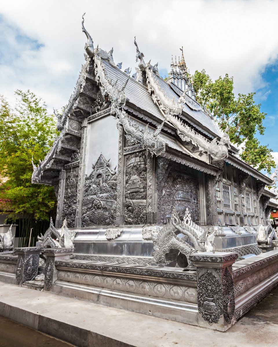 travolax's tweet photo. Exploring unique temples in Chiang Mai, Thailand. https://t.co/ARZFWc7TQ9