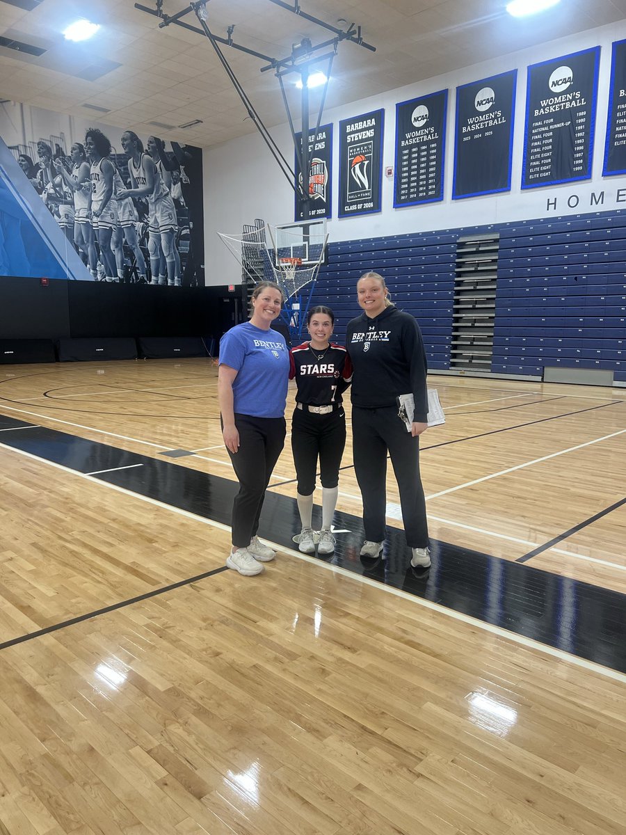 EloraFennell's tweet photo. Thank you so much Bentley softball and @CoachBrook_SB for a great winter camp today! I loved the base running drills, and I can’t wait to be back for the next one! @BentleyFalcons @StarsNEFP https://t.co/qcd3IAeLmp