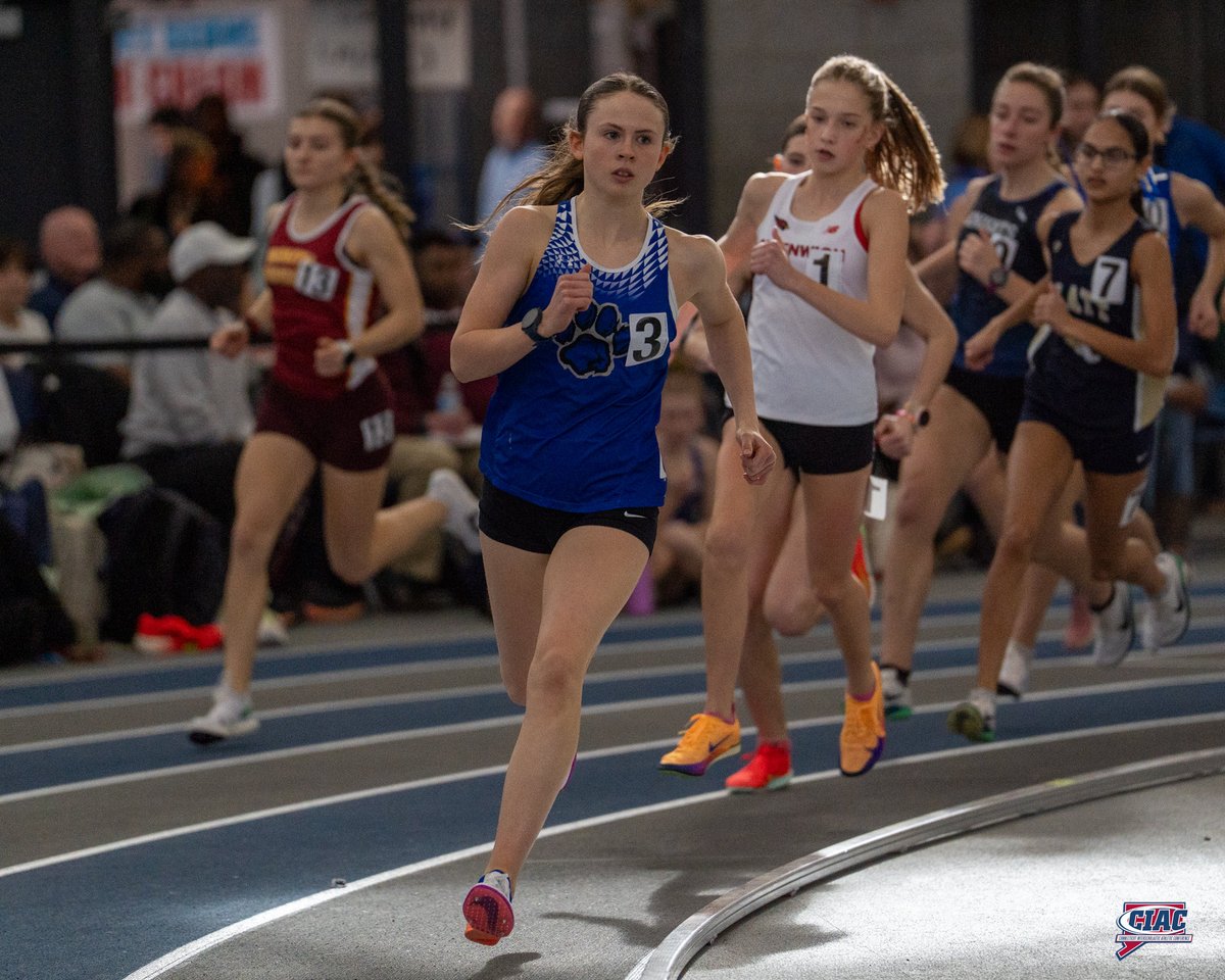 ciacsports's tweet image. Photos from today’s CIAC Boys and Girls Indoor Track and Field State Open! A day full of high level competition and energy 🔥📸

Photo Gallery casci.ac/12701

#cttrack