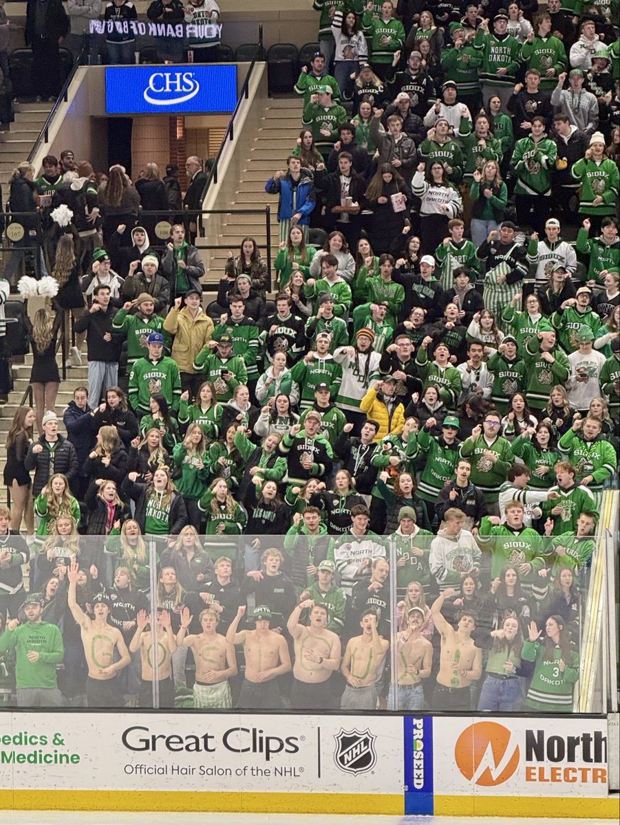 TheREA's tweet image. A special kind of night in the 🏠