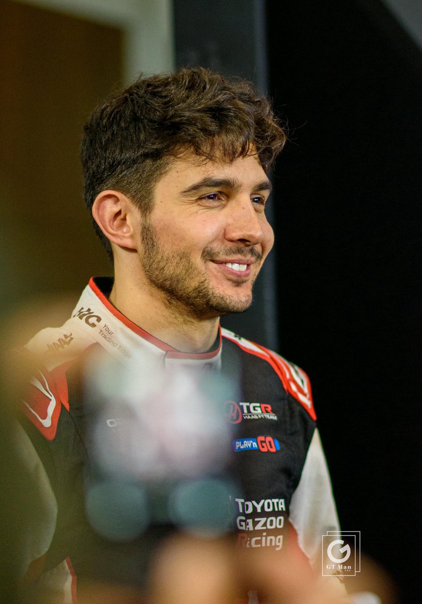 เอสตี้ มาไทยยิ้มไม่หยุดเลย 🐰
เครดิตรูป: จากGTman ผู้โชคดีในงานค่ะ