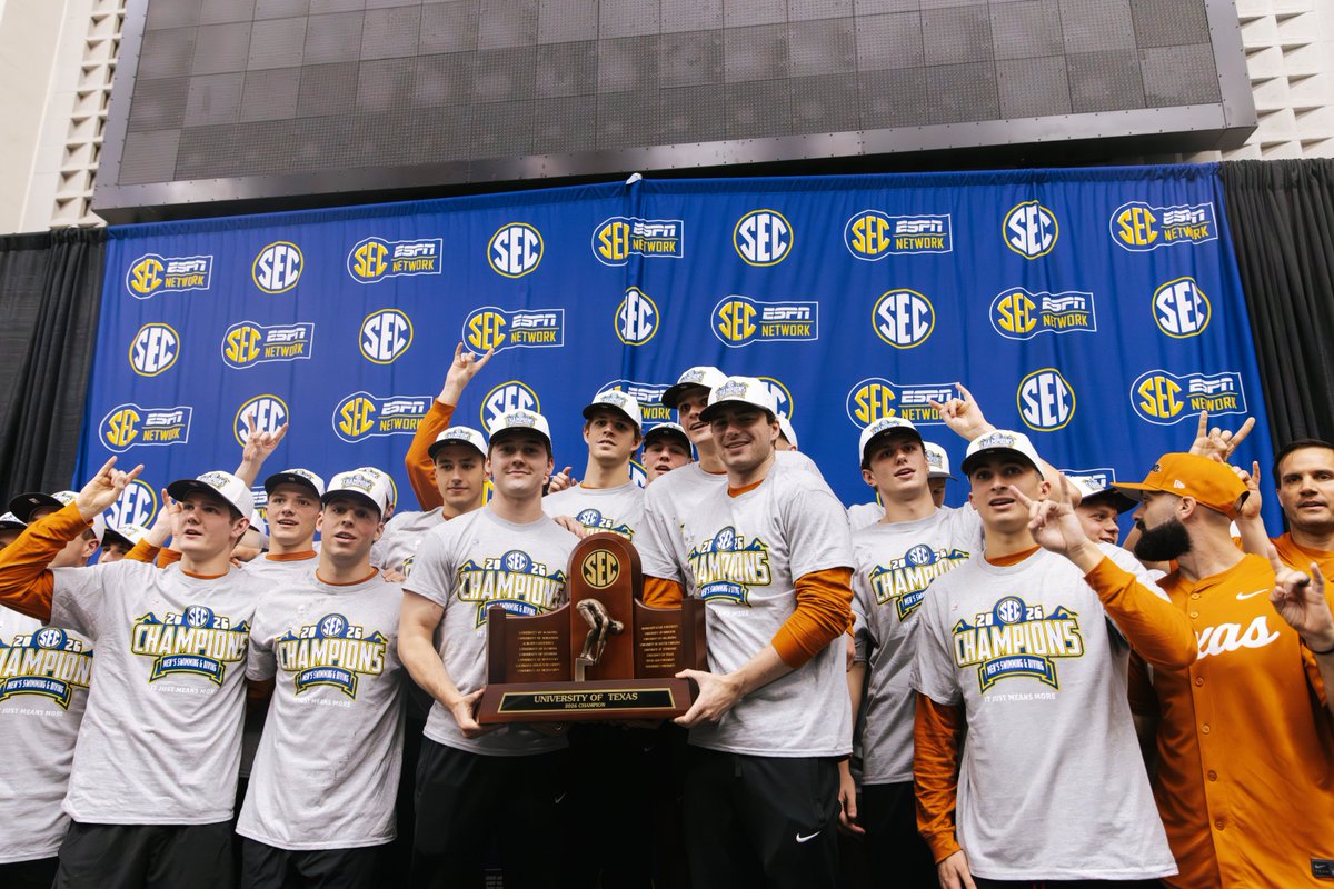 The Texas Longhorns are your defending #SECSD Champions x2! 🏆

<a href="/TexasWSD/">Texas Women's Swimming & Diving</a> 🤘 <a href="/TexasMSD/">Texas Men's Swimming & Diving</a> 

#SECChampionship x #ItJustMeansMore