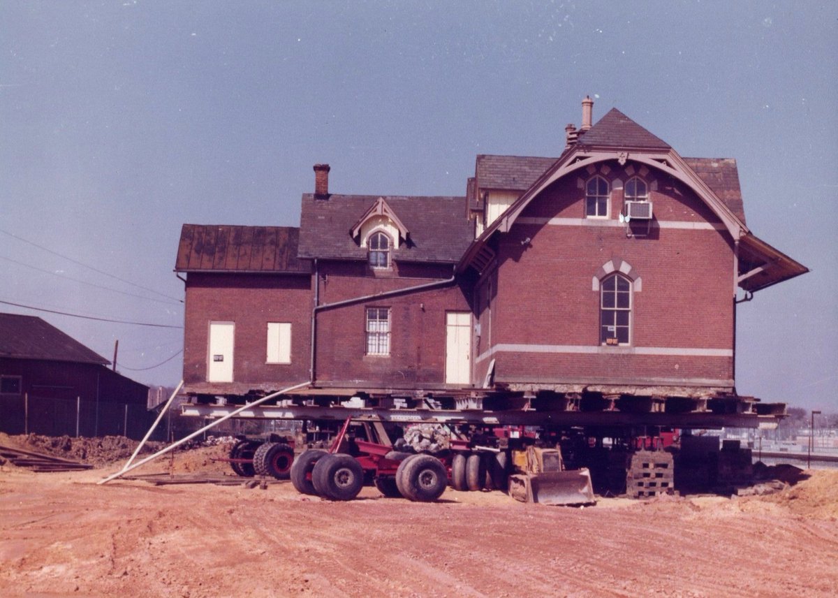 Today in Metro History... tweet media