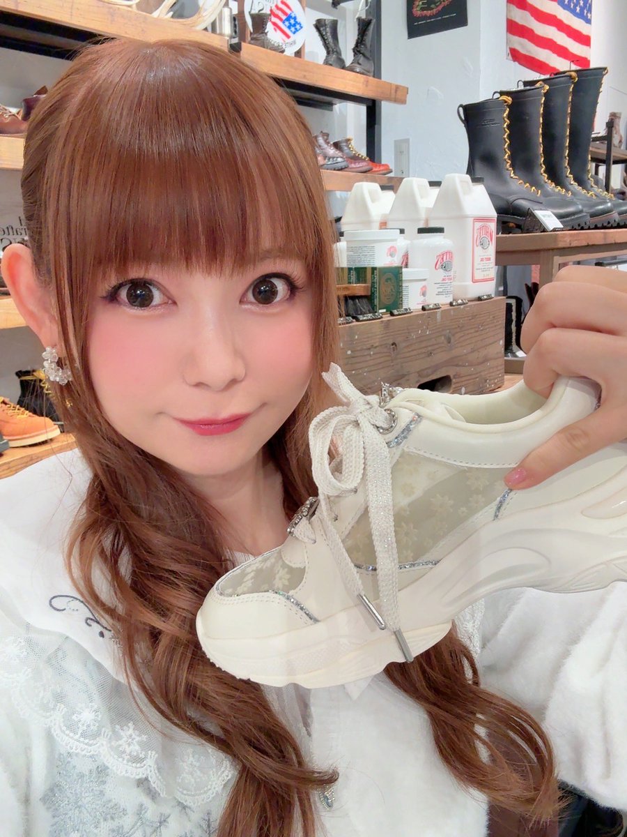 いまからでも全然大丈夫！ 近くの方いましたら ABC-MART GRANDSTAGE