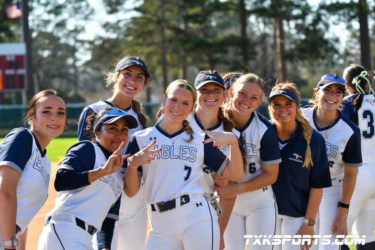 txkSports tweet media