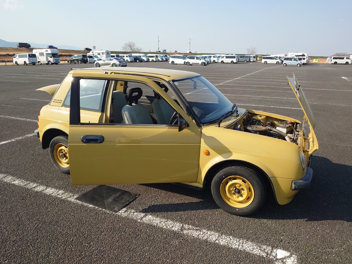 #この車を選んだ理由
近場の中古車屋に割安で売られているのを発見。話を聞くと、初めは問合せがあったが売れ残ってしまったとのこと。

Be-1は一度乗ってみたかったので、期間限定のつもりで購入。

(実はセドリックを買う時の、もう1台の候補車で、その時は状態が良かったセドリックを選びました。)