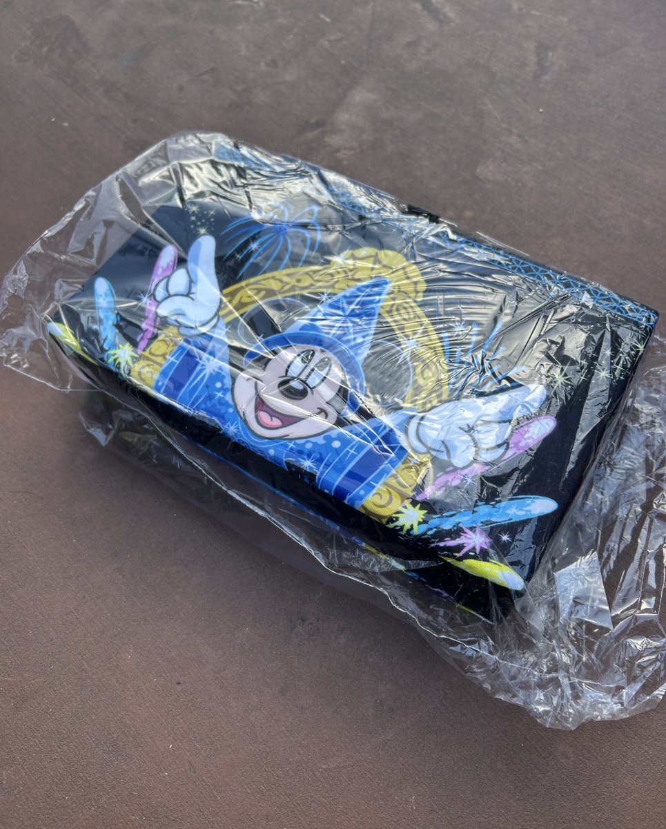 大好きなファンタズミックのポータブルクッション(FC限定販売)くれた