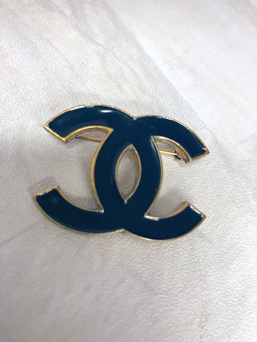 offhouse_befu's tweet image. 今日も元気いっぱい営業中です♪
たくさんの商品をお持ちいただきありがとうございます🙌🏻
ご不要になったお品物がありましたら、
ぜひ当店にお持ちください♪

#CHANEL
#HERMES
#THENORTHFACE 
#COACH
#ハードオフ