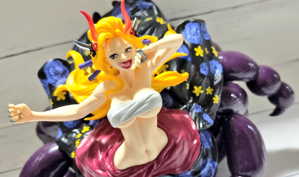 ブラックマリア開封 奥行きがすごい #ブラックマリア #フィギュア