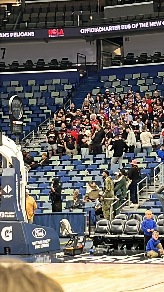 Kind March Enjoyer tweet media