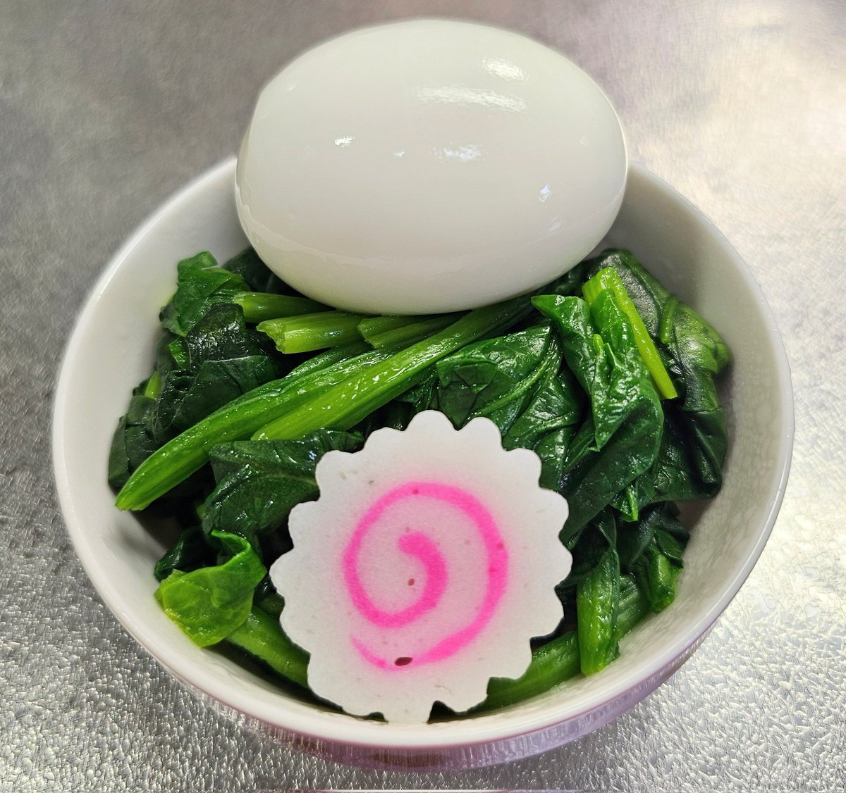 昼ごはんは『CoCo壱番屋 ビーフカレー🍛🐮🐣🌿🍥』 ラーメン予定が