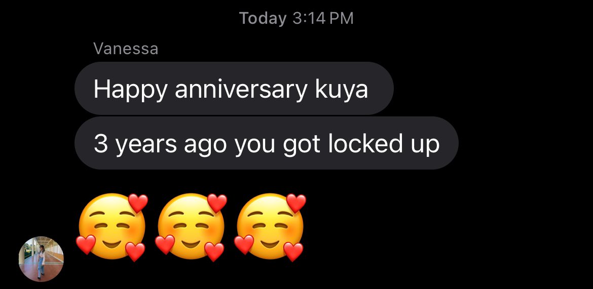 lol bunso never lets me forget. Happy anniversary to meeee!