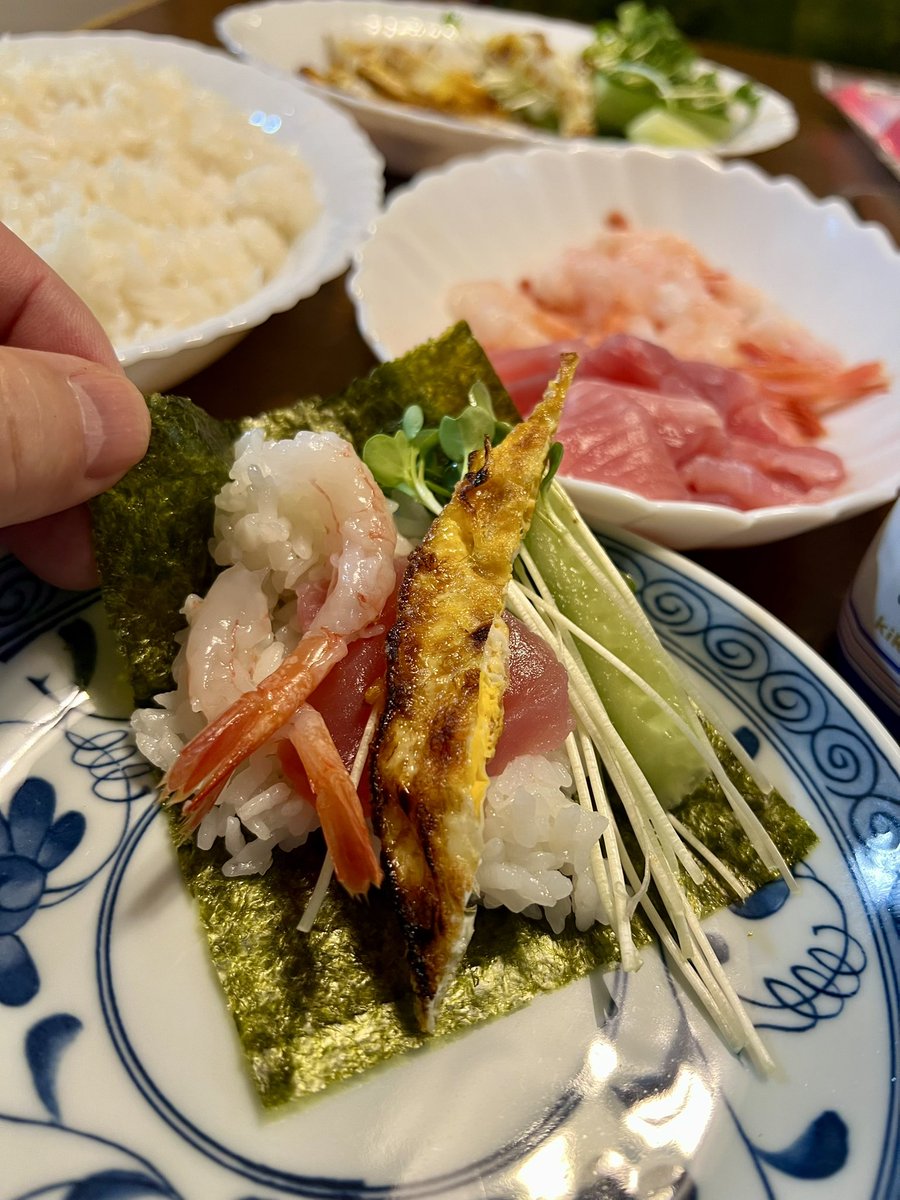もう後戻りはできんぞ
巻き方を忘れちまったからな