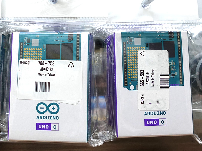 watch_akiba's tweet image. 【今週の人気記事】更新：Arduino初のフルLinux動作対応SBC「Arduino Uno Q」が入荷、実売9,900円から akiba-pc.watch.impress.co.jp/docs/news/news… #Arduino