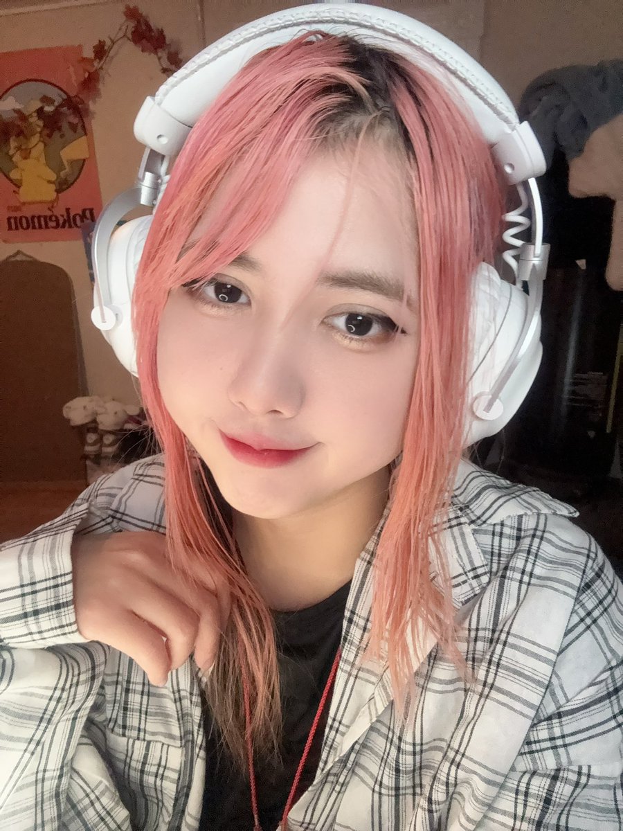 Ya empecé stream después de darme en la madre 500 veces en la nieve 

Twitch.tv/Aalexlee22