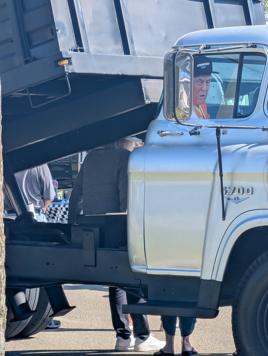 Imma Boat tweet media