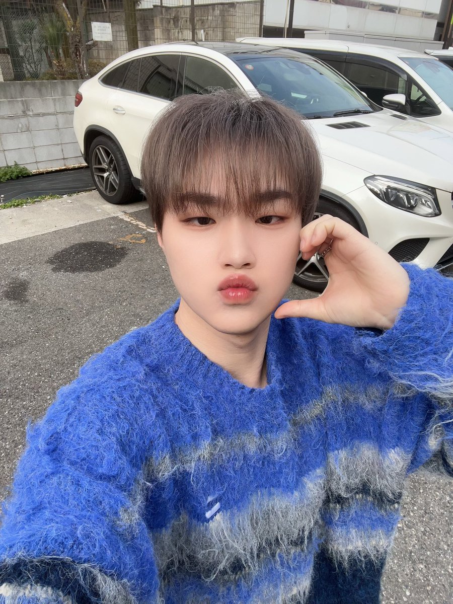 [🐹]

좋은 날씨에 Air들과 함께 🫶

#DROP #드랍 #JuSung #주성
