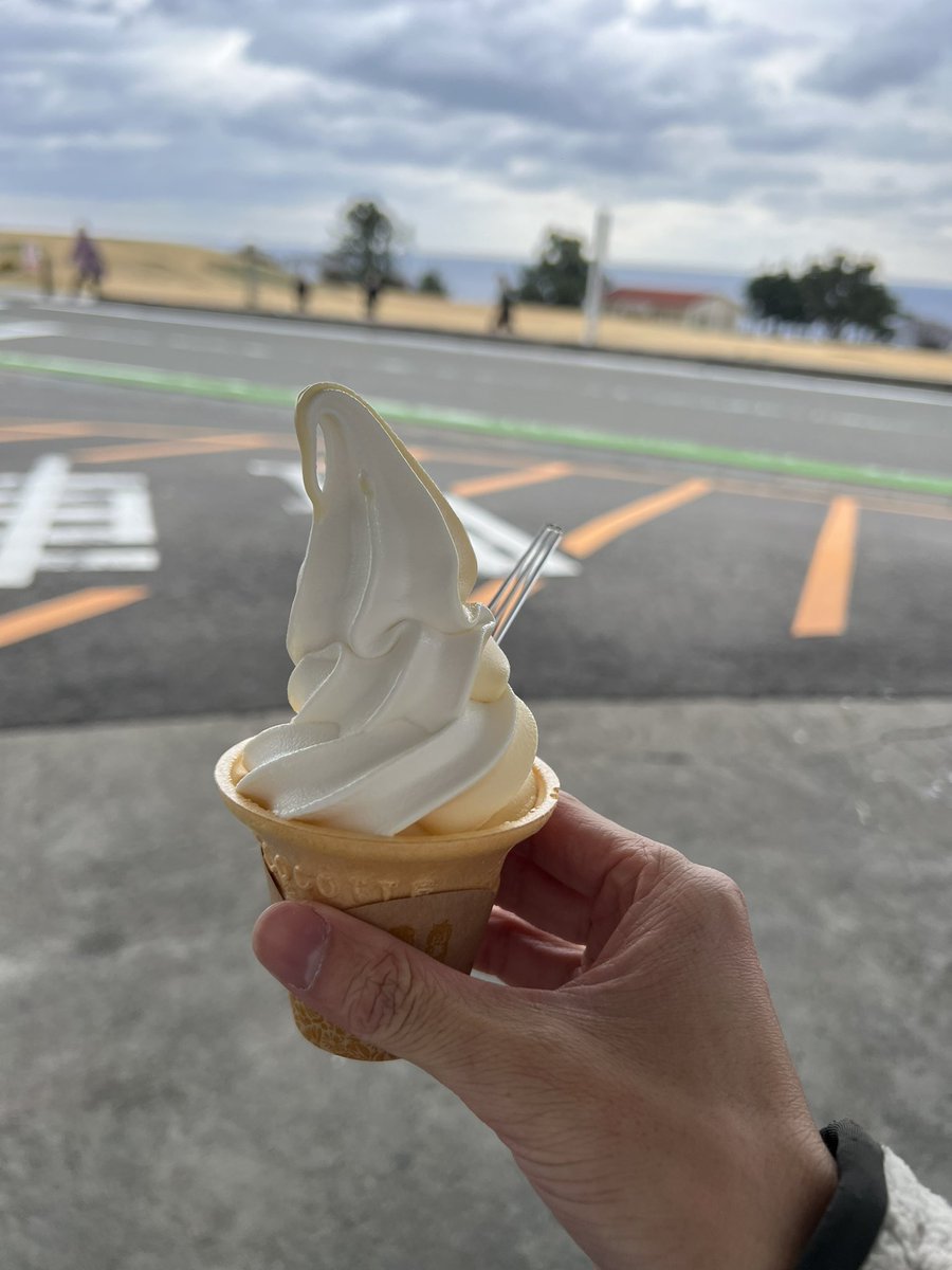 ソフトクリーム画像あげんの忘れてた（いらん）