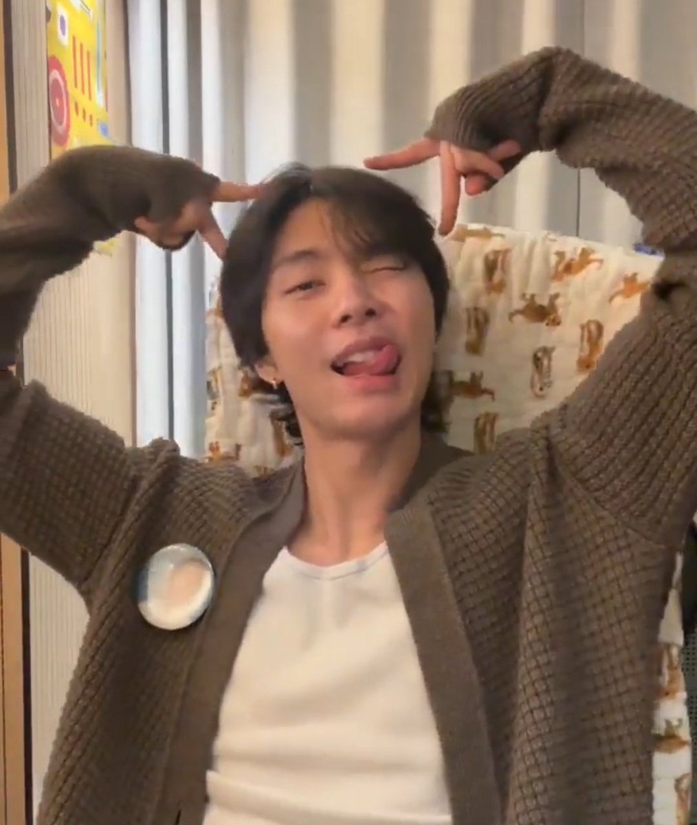 🧸🌻 tweet media