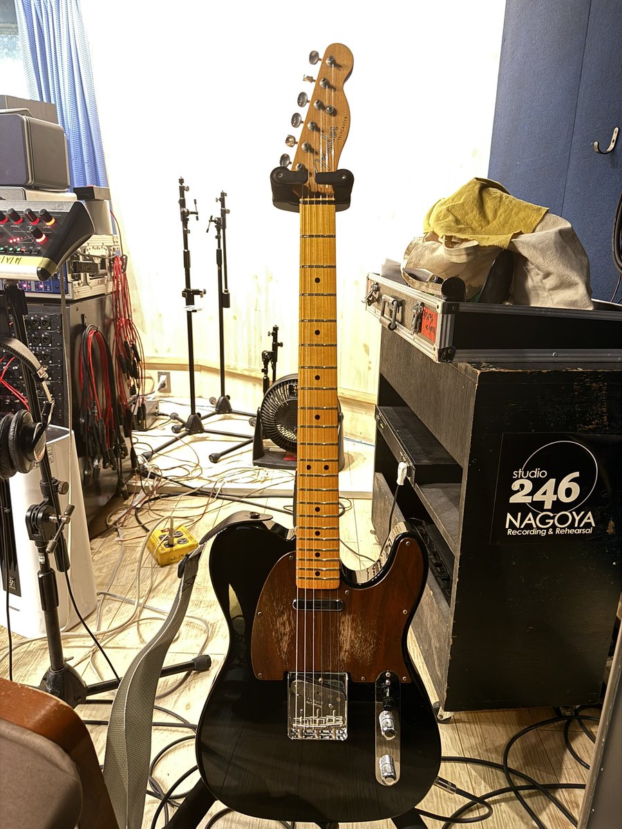 フルサワメンバー Fender Telecaster(セミホロウ) Fender Concert Amp