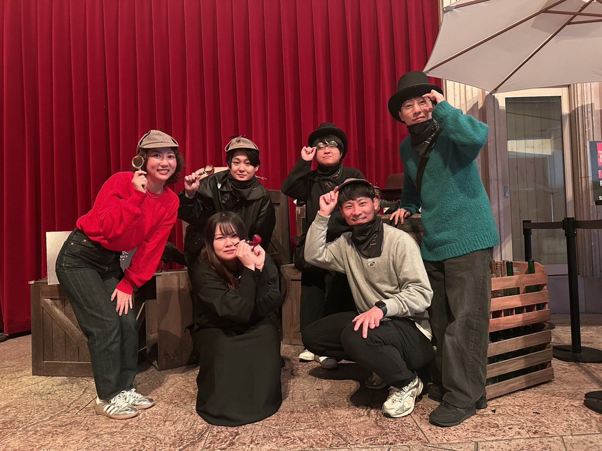 starstarg's tweet photo. あいまえぞのおもちゆーぞーばしょうでイマーシブフォートで最後のシャーロック体験🎩
新しくなったシャーロックのクオリティが完璧過ぎて感動した、、滑り込めて良かった😭
6人でいくと感想戦も捗る捗る✨️
おもちのぬのぶくろの話まだ面白い😆
#イマーシブフォート東京
#THESHERLOCK https://t.co/mKeZawqbME