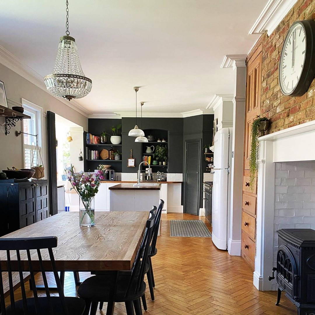 bricktilesuk's tweet image. Home sweet home. 😍
.
.
.
.
#industrialdesign #kitchendesign #kitchenislanddesign #interiordesign #industriallighting #kitchendesign #kitchenisland #kitchensofinstagram #brickslips #bricktiles #exposedbrick