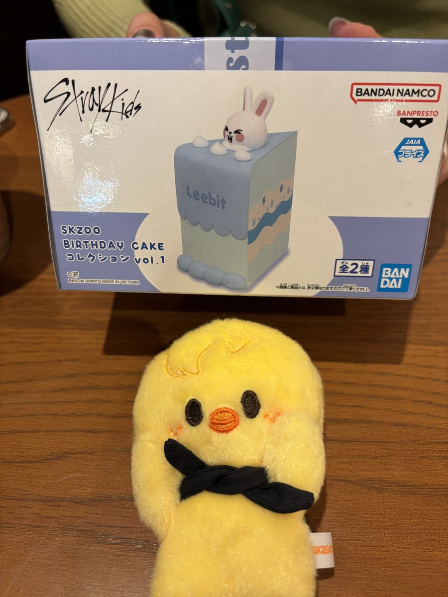 ニャンニャンラチャペンの娘がゲーセンのお兄さんお姉さんとウルフ