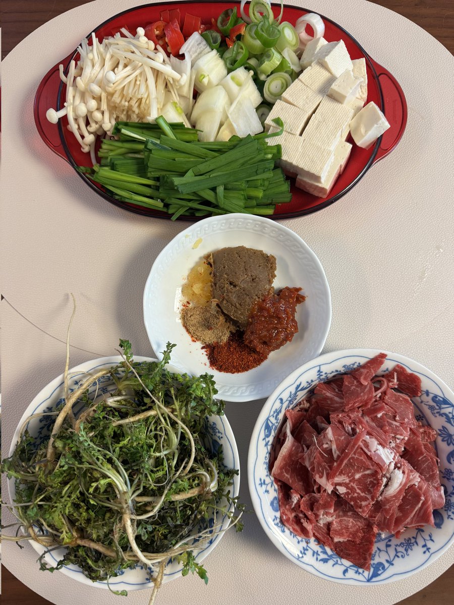 살림하는 도로로 tweet media