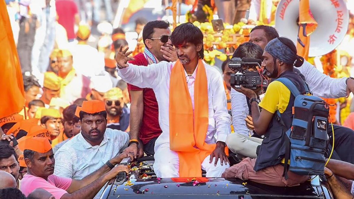 solpurya123's tweet photo. कितीबी समोर येऊ द्या त्यांना एकटा बास !! 
#पाटील https://t.co/XCn0xIr0gd