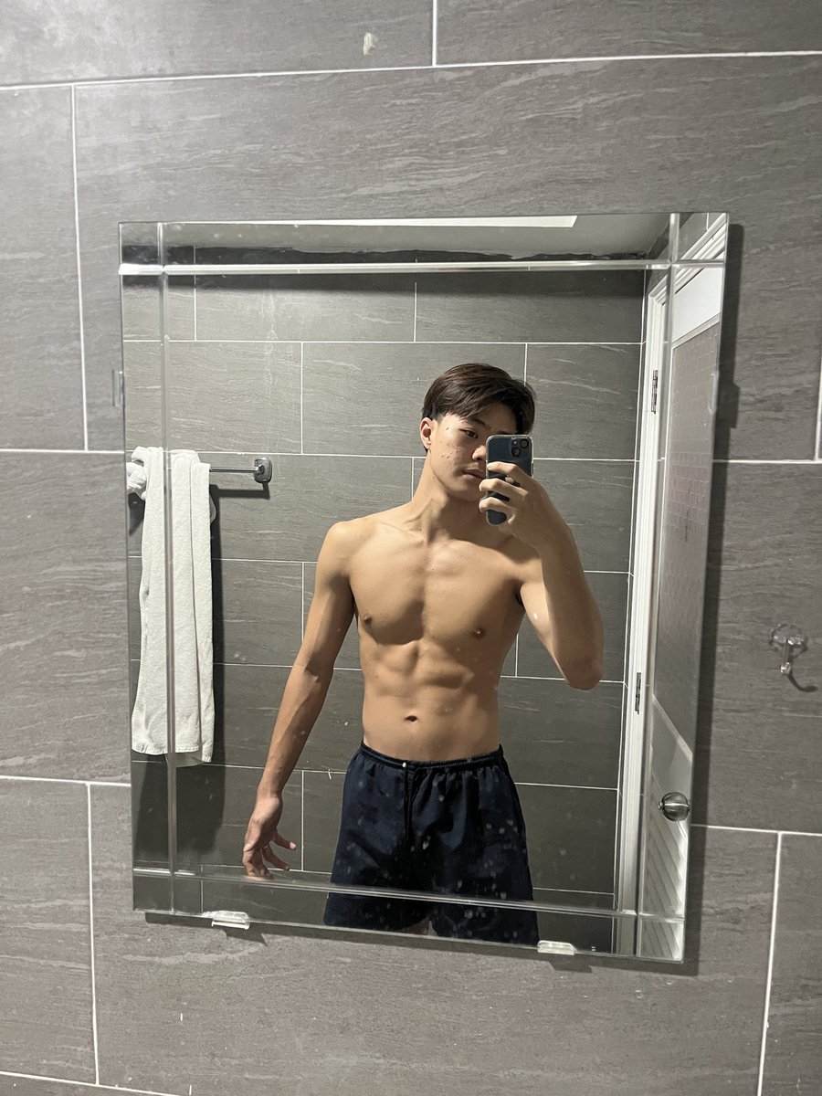 sirisakz tweet media