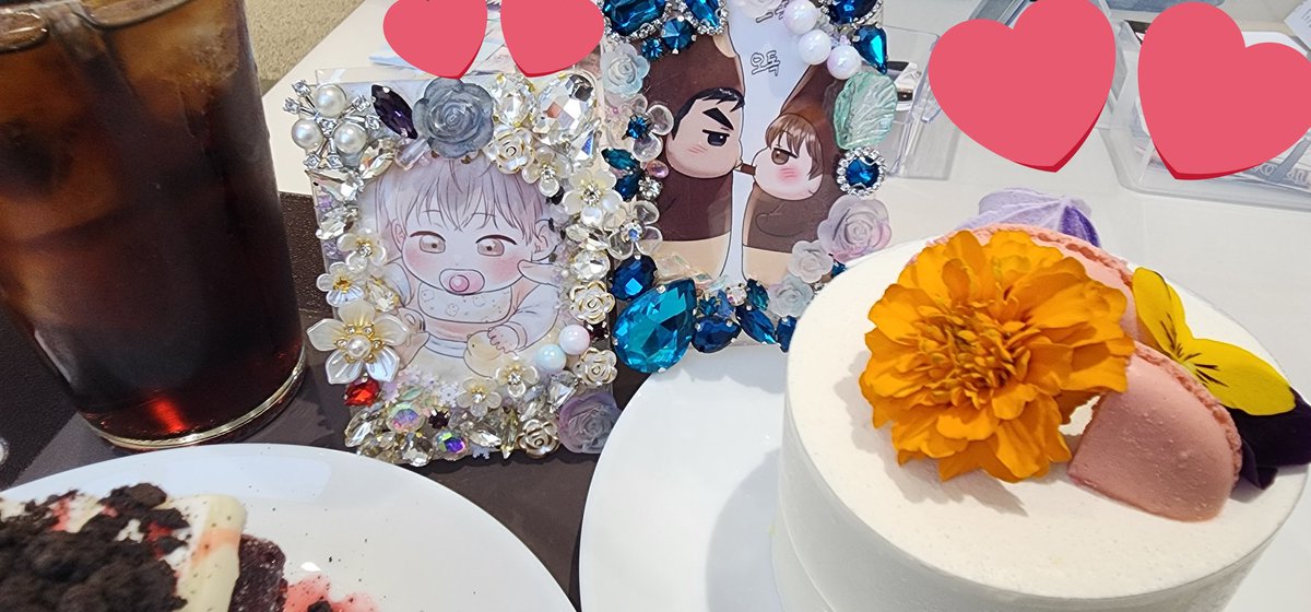 혼자서도 잘퍼먹어요 tweet media