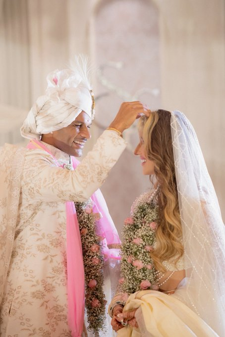 भाई की कौन से नंबर की शदी है क्या कोई बताएगा