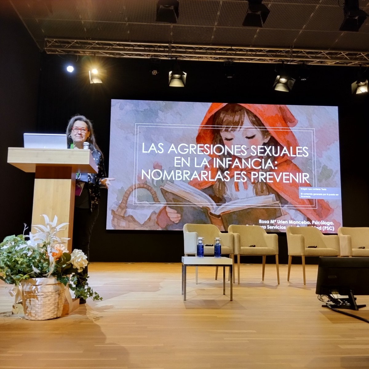 Iniciamos la jornada del domingo con Rosa Urien, Psicóloga por la UCM e integrante de <a href="/saludymujeres/">MujeresParaLaSalud</a> y con experiencia docente en las aulas de centros públicos como Profesora de Servicios a la Comunidad en Madrid con la charla “Agresiones sexuales en la infancia. Nombrarlas, el
