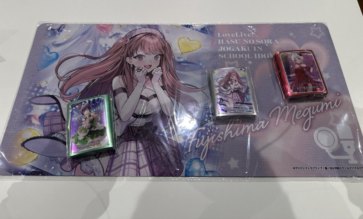 めぐちゃんプレマのデザインと大三角スリーブのデザイン最高だ