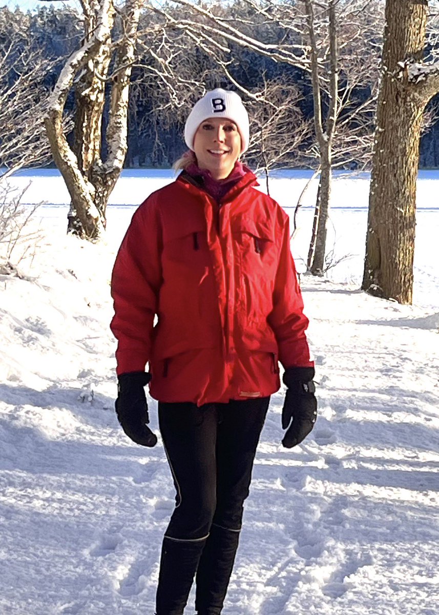 pinktearoom's tweet image. Good morning from a sunny Sweden ☀️❄️ A beautiful winter’s day here. Wishing you a great day, everyone 💗
#GoodMorning #Sweden #WinterSun #WinterVibes #HaveAGreatDay