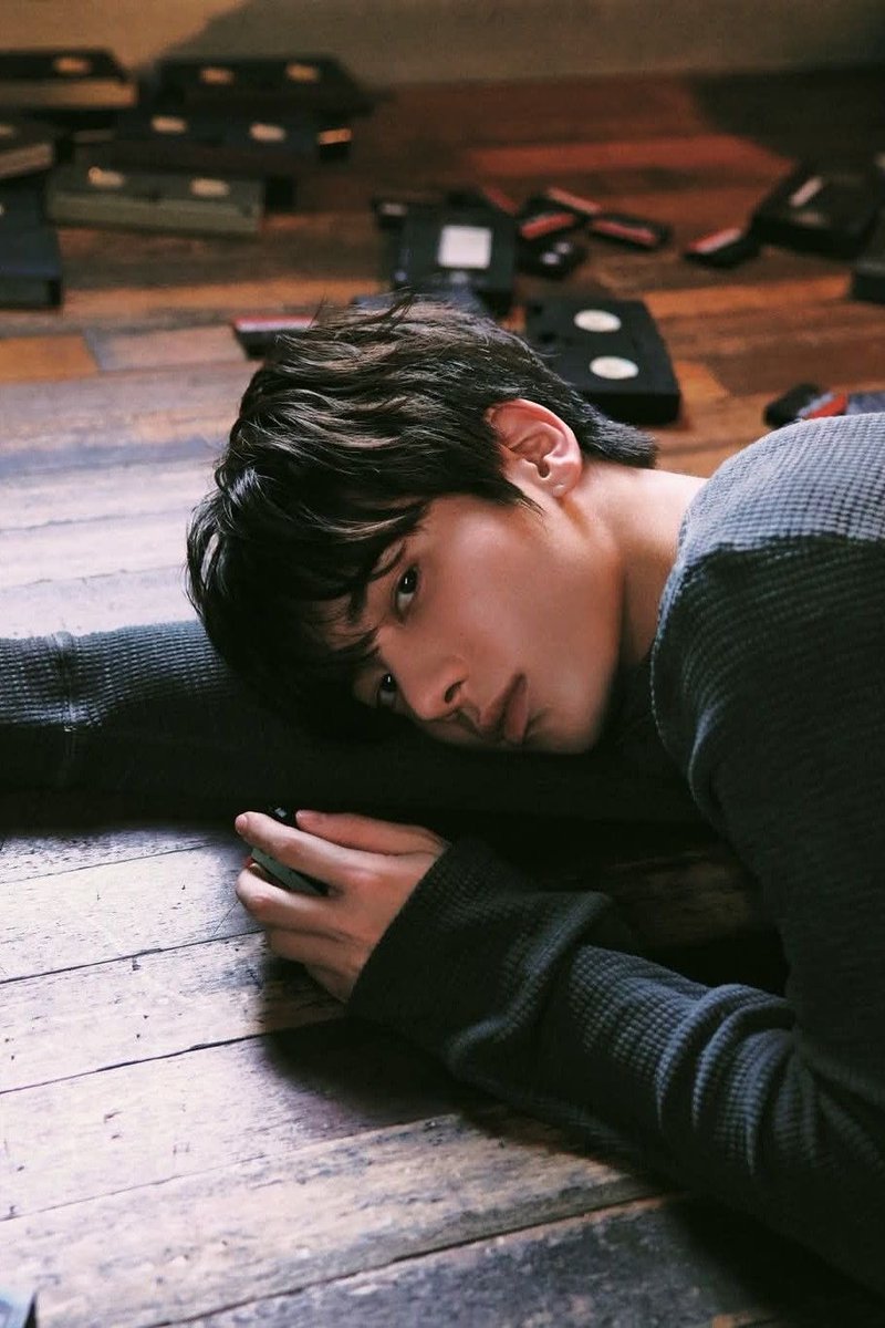 L. (@secertlyyeon) / Posts / X