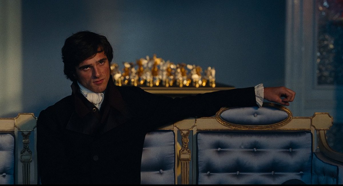 screencaps tweet media