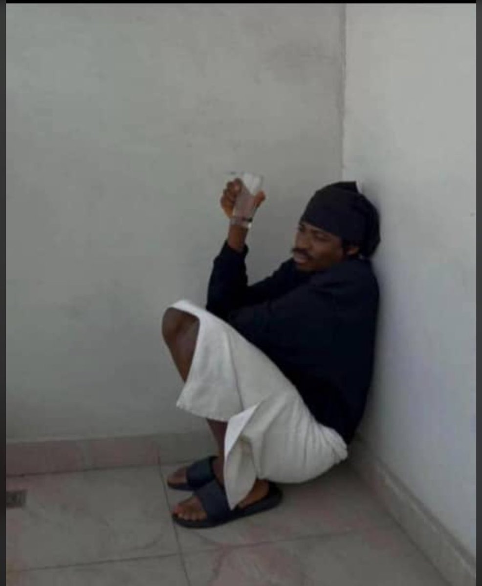 I just close eye for two seconds, I don lose like 15 followers 😪