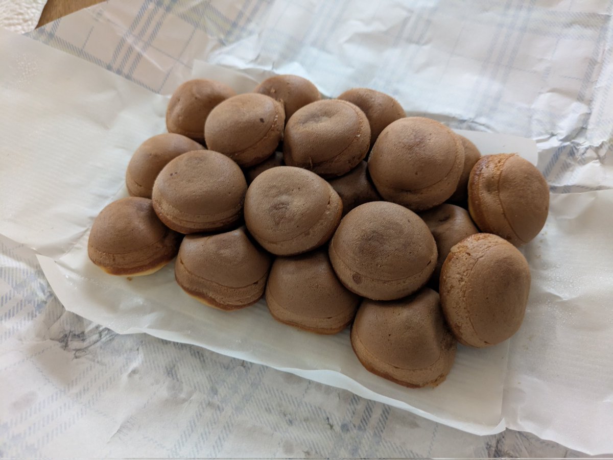 iroha_running's tweet photo. ご褒美　その3 くらい？

鶏卵饅頭20個
いっぱい食べるぞー😋 https://t.co/ShyNCQUeIv