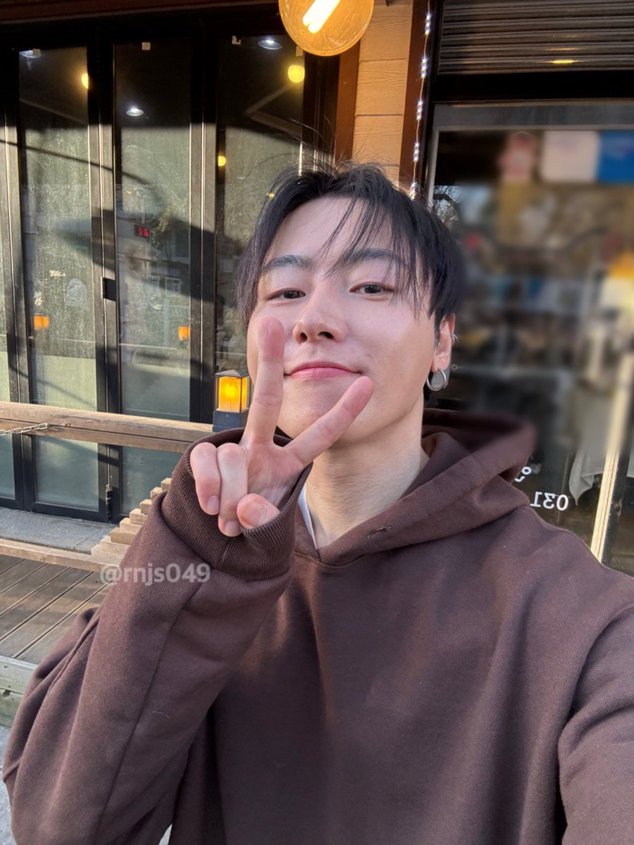 260222 국민낙곱새 알바

오랜만이야♡

#블락비 #BlockB #유권 #ukwon